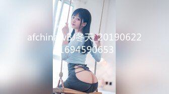 【无情的屌丶】约操大奶外围骚女，镜头前吃大屌