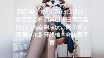 ❤️泰国OF福利博主jujuswing❤️ 长相不错 但已婚并且喜欢NTR多人运动露出等等样样精通  最喜欢的就是给老公带绿帽 质量佳 《VO.17》