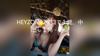 [MP4/ 1.35G] 颜值不错的开档牛仔女模特跟大哥激情大秀，全程露脸漏奶情趣诱惑，交大鸡巴舔逼玩弄各种抽插爆草浪叫呻吟