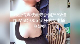 45岁熟女阿姨先用双头龙插我，然后我在用鸡巴插她