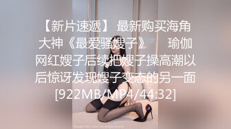 KTV女厕偷拍鸭舌帽美女极品小嫩鲍和咱乱无章的阴毛