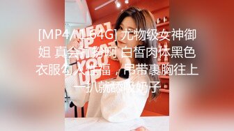 农村熟女赵阿姨！老公不在家勾引小伙灶台做爱【“约炮强行拿下”看简阶】