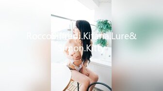 极品推特美女大学生小哪吒高级VIP群福利，校内野外大尺度露出 (15)